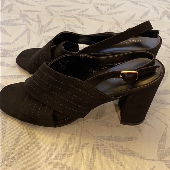 Sandal 👡 - Picture 3 of 6